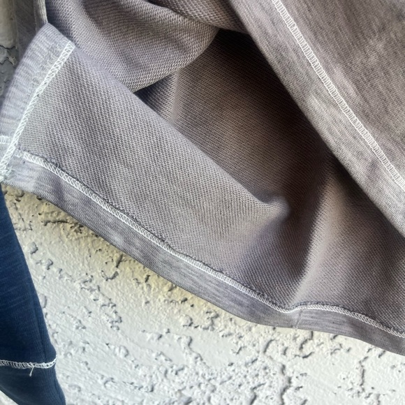 ‘47 Chicago Cubs Rhinestone Hoodie New With Tags NWT Women’s Medium - Picture 3 of 14